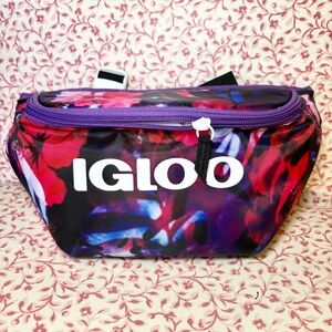 Igloo Seaside Fanny Pack Cooler Bag in Purple